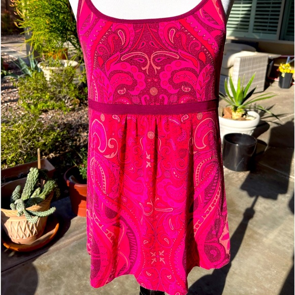 ATHLETA ATHLETIC TOP - Picture 5 of 7